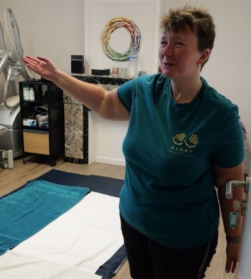 Salle de massage accessible à Liège pour prise de rendez-vous avec Virginie Collard